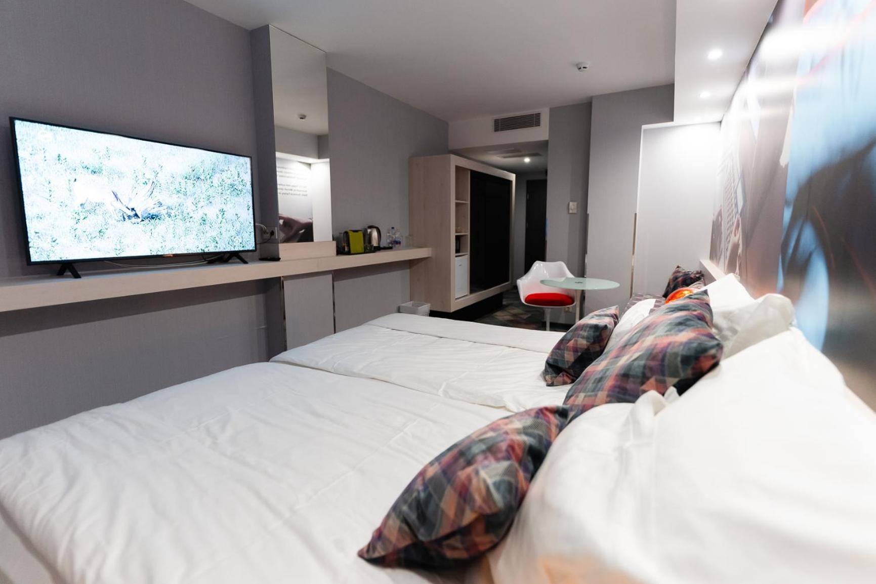 Science Hotel Premium Сегед Екстер'єр фото